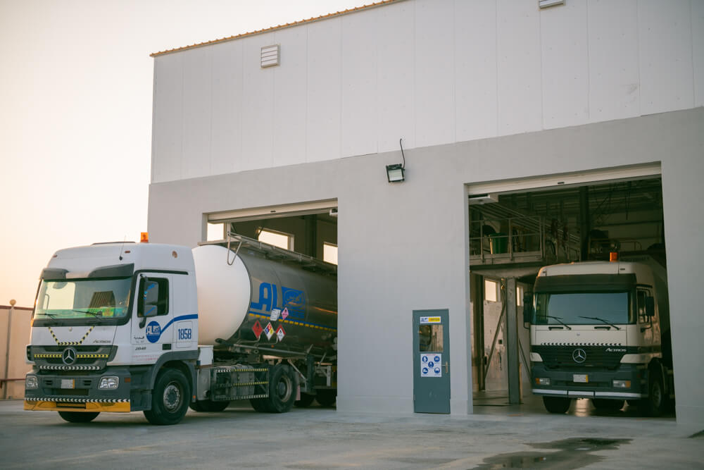 Bertschi Truck with Container